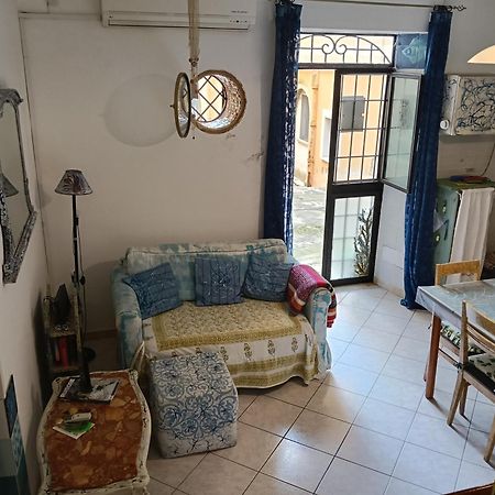 Little Art House Appartement Gaeta Buitenkant foto